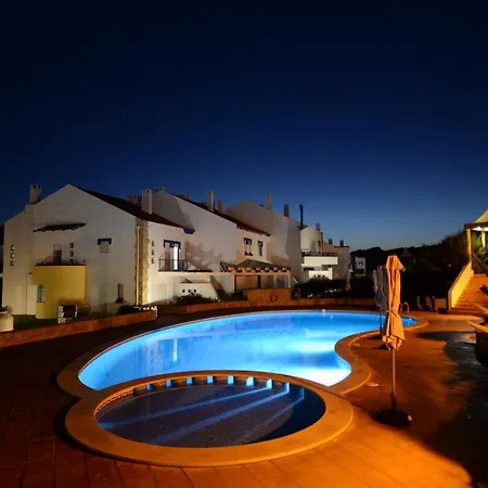 Orange - Ground Floor Sea View In Amazing Complex With 3 Pools São Martinho do Porto